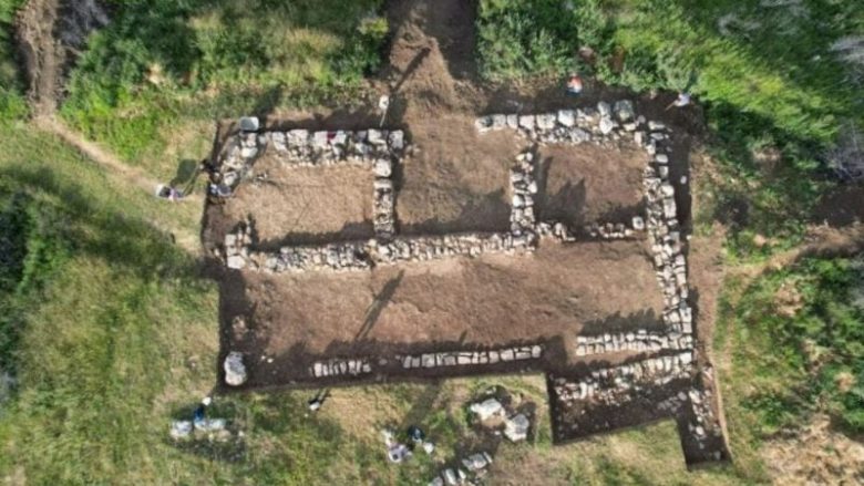 Zbulim unik, arkeologët përfundojnë gërmimet në ‘qytetin e panjohur’ ilir, në Bushat të Shkodrës