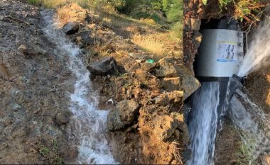 Shpërthen tubacioni i ujësjellësit në Bulqizë, banorët rrezikojnë të mbeten pa ujë