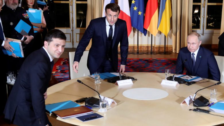 Kuleba: Zelensky kurrë nuk do të ulet në tryezën e bisedimeve me Putinin
