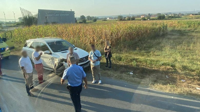 Aksident në magjistralen Pejë-Prishtinë, lëndohen pesë persona