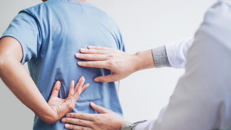 Klinika ‘Zhan Mitrev’ tregon 4 shkaqet më të zakonshme të dhimbjes së shpinës