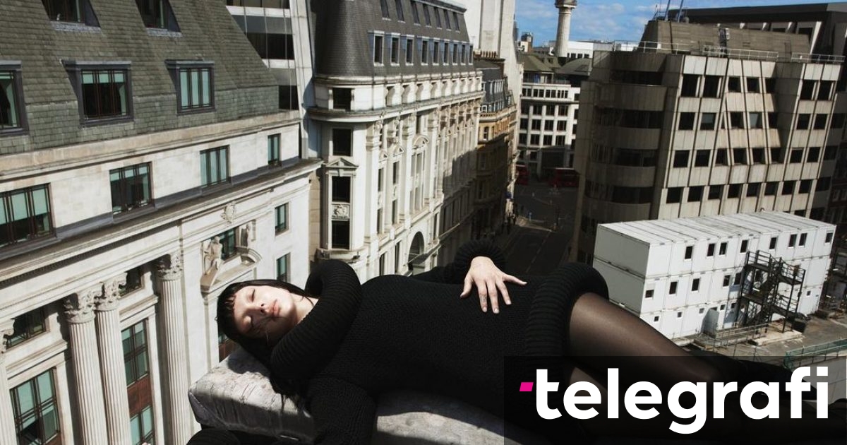 Dua Lipa challenges herself by sleeping at dangerous heights in the ...