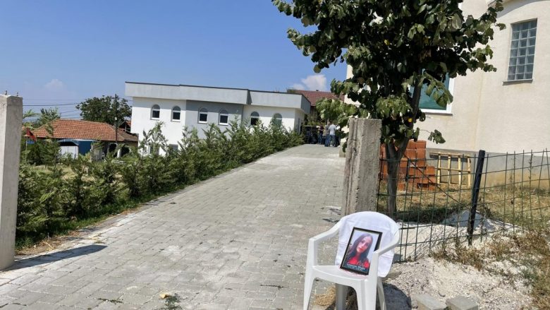 Vdekja e pacientes 35-vjeçare në Malishevë, njërit nga të dyshuarit i caktohet paraburgim e tjetrit arrest shtëpiak