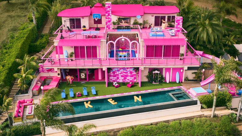 Shtëpia Barbie ekziston vërtet në Malibu dhe jepet me qira