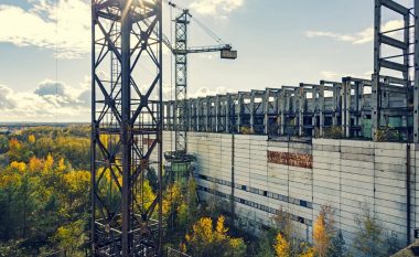 Ukraina mbyll linjën e energjisë elektrike për Çernobilin