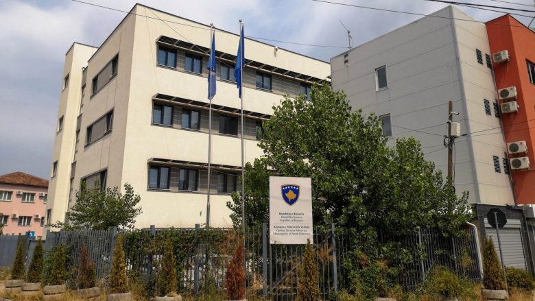 Sot afati i fundit për lirimin e ndërtesës së Komunës në Mitrovicën e Veriut