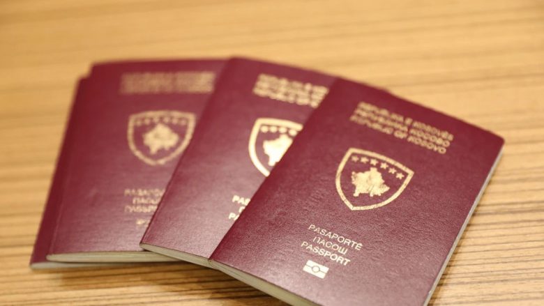 Rritet interesimi për pasaporta, nga qershori deri në nëntor 51.365 qytetarë kanë aplikuar për herë të parë
