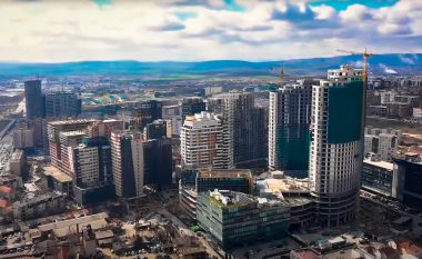 Shitet penthouse modern me pamje panoramike në Prishtinë me 203,90m²  ID-173
