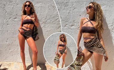 Rita Ora gjatë pushimeve në Ibiza, vë në pah linjat trupore në paraqitje me bikini