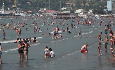 Rekordi në Shqipëri, 7.2 milionë turistë në 8 muaj