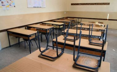 ​Serbia, zero investim në shkollat shqipe në Luginë