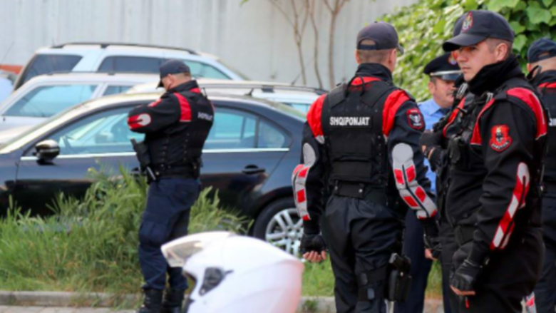 Aksidentohet motori i forcave “Shqiponja” në Sarandë, një polic i plagosur