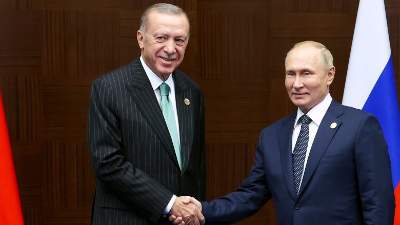 Erdogan tregoi se çfarë pret nga takimi me Putinin  në Turqi