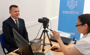 Nis punën kompania shtetërore për rinovimin e pasaportës biometrike në Shqipëri