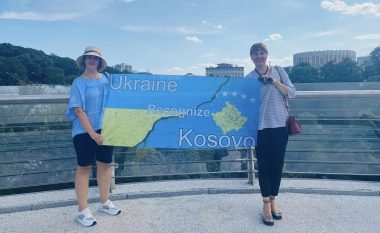 Gazetarja ukrainase kërkon njohjen e Kosovës nga Ukraina në mes të Kievit