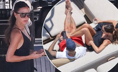 David dhe Victoria Beckham fotografohen duke kaluar çaste intime bashkë në super jahtin e tyre milionësh