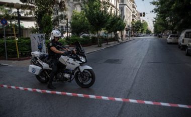 Të shtëna armësh në Greqi, gjashtë të vrarë në Athinë