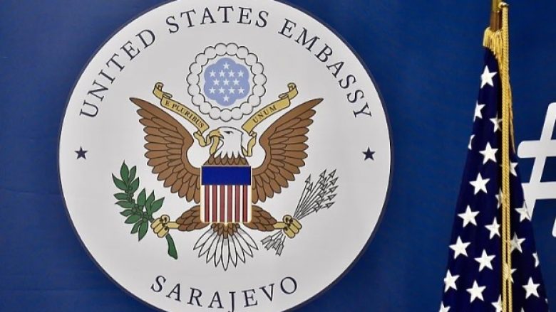 Pas kërcënimeve të Dodikut lidhur me përfaqësuesin e lartë Schmidt, reagon ambasada amerikane në Bosnje e Hercegovinë