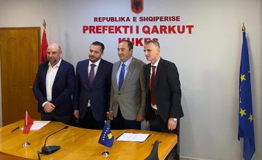 Nënshkruhet marrëveshja Shqipëri-Kosovë, mbi 3 milionë euro për rrugët në zonat ndërkufitare