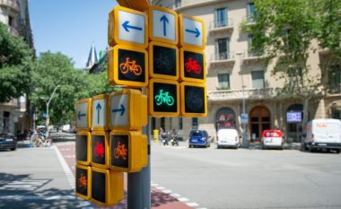 Semaforët me 16 ekrane në Barcelonë