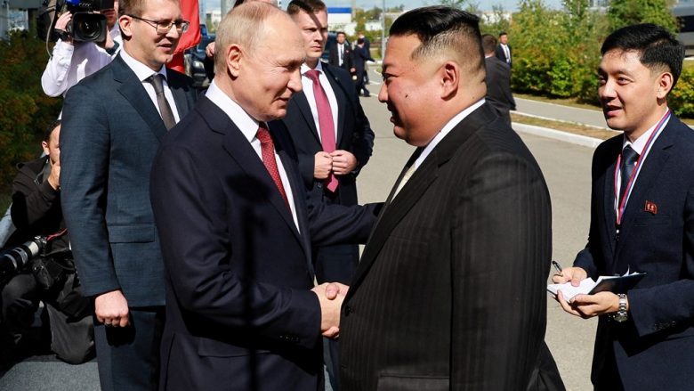 Takohen Vladimir Putin dhe Kim Jong-un
