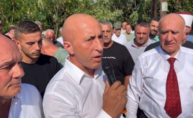 Pajtohen familjet pas varrimit në Pejë, Haradinaj: Dhembja është e madhe, pajtimi na nderon 