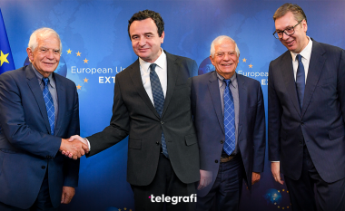 Fillon takimi trepalësh në Bruksel, Kurti dhe Vuçiq përballë njëri-tjetrit