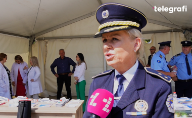 “Nuk ka qenë e lehtë që një femër të vishet me uniformë të Policisë në vitin 1999” – si i kujton ato vite njëra ndër policet e para të Kosovës?