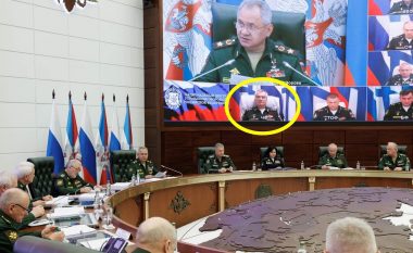 Komandanti rus i Detit të Zi shfaqet në publik pasi Ukraina tha se e vrau atë
