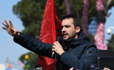 Lëvizja “Shqipëria Bëhet” dorëzon në KQZ mbi 20 mijë firma për votën e Diasporës