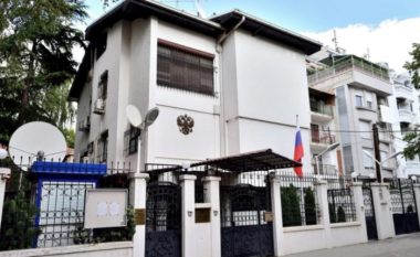 Tre diplomatë rusë të dëbuar nga Maqedonia – Zakharova: Veprim armiqësor që nuk do mbetet pa përgjigje