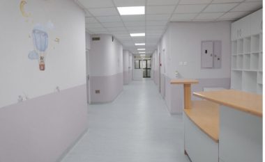 Vdes një fëmijë dy vjeçar në Klinikën e Shkupit