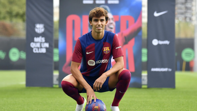 Fabrizio Romano mohon lajmet se ai luajti rol në transferimin e Joao Felix tek Barcelona