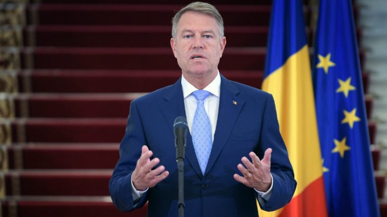 Presidenti rumun: Nëse vërtetohet se janë pjesë të dronit rus, do të jetë shkelje serioze