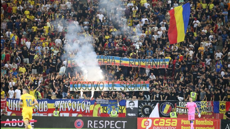 “Shkuan në kabinën e delegatit të UEFA-s dhe kërkuan ndërprerjen e ndeshjes!”, rumunët zbulojnë detaje për incidentin me Kosovën