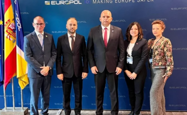 Konventa evropiane e policëve: Maqedonia e Veriut përballet me sukses me kontrabandistët e emigrantëve