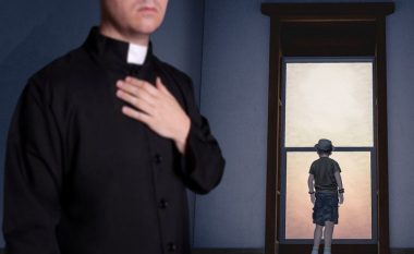 Mbi 1000 raste të abuzimit seksual në kishë u zbuluan në Zvicër