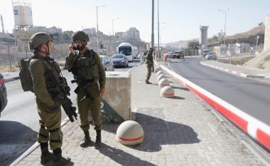 Një komandant izraelit vrau një palestinez të pafajshëm dhe u dënua me dhjetë ditë burg