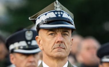 NATO duhet t'i përgjigjet Rusisë në mënyrë më agresive, thotë gjenerali polak