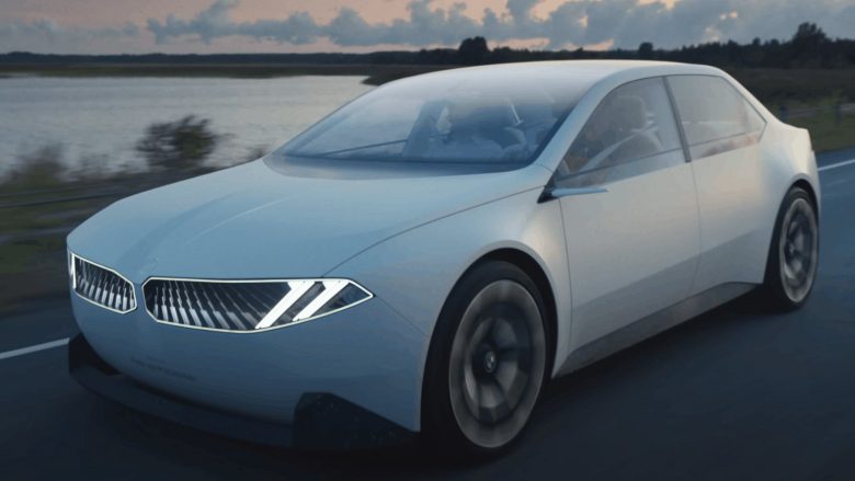 Shikoni BMW Neue Klasse Electric Sedan duke u vozitur në videot e reja zyrtare