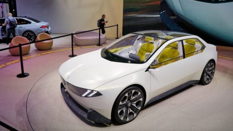 BMW prezanton veturat e ardhshme elektrike me konceptin Vision Neue Klasse