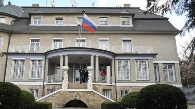 Sllovakia dëbon diplomatin rus