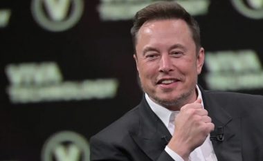 Musk huazoi 1 miliard dollarë nga SpaceX teksa po mblidhte fonde për të blerë Twitter-in, thuhet në një raport të ri