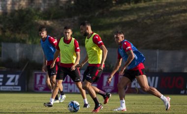 Shqipëria zhvilloi stërvitjen e parë, kishte mungesa