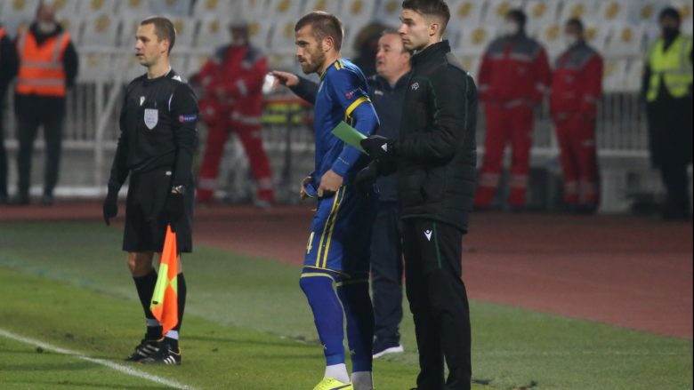 Disa minuta lojë me Kosovën në ndeshje zyrtare ia pamundësojnë Armend Thaqit që të kalojë te Shqipëria