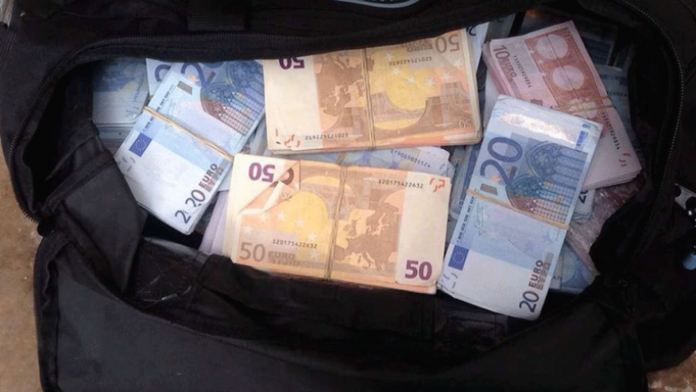 Dosja “Brezovica”: Paratë e korrupsionit u dhanë me qese e çanta