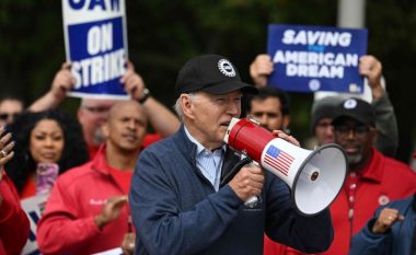 Për herë të parë në histori të SHBA-së, një president i bashkohet protestës së punëtorëve