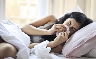 Gabimet që duhen shmangur kur sëmureni me grip