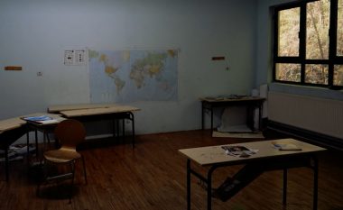Pakësimi i nxënësve nxit valë të mbylljes së shkollave në Kosovë, Luta: Të hysh në klasë ku s’ka asnjë nxënës, është sikurse të hysh në varre