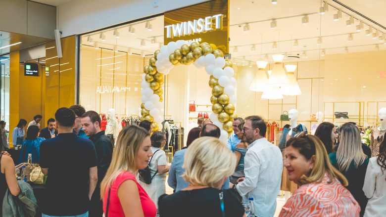 Eleganca italiane mbërrinë në Prishtina Mall – Twinset hap dyert e dyqanit të ri